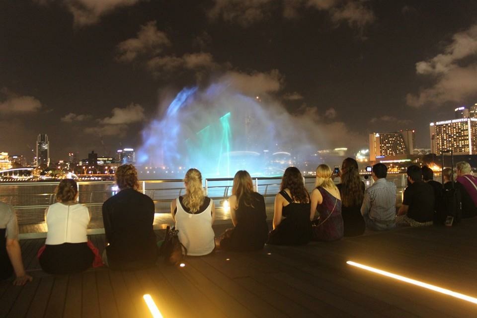 Tips to travel as a local in Singapore 